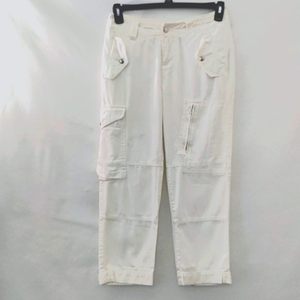 Lauren Ralp  🎁  petite Cropped Cargo Pants size P2 women XS to S off white